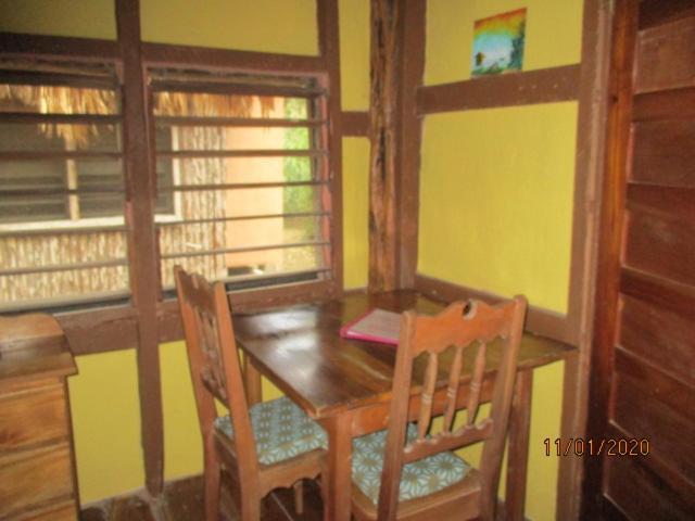 Cerros Beach Inn โคโรซอล ภายนอก รูปภาพ